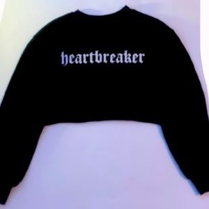 “Heart breaker” black crop top
